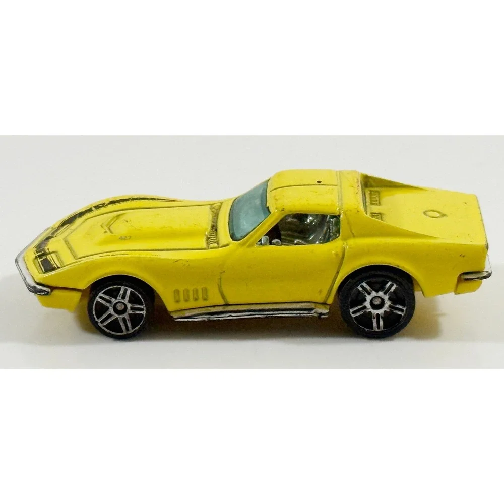 Hot Wheels 69 Corvette 1/64 Yellow Diecast Stingray Muscle Car